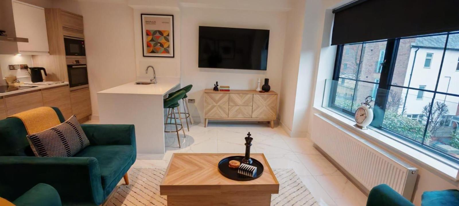 Luxury Apartment: City Centre, Stylish, Modern 체스터 외부 사진