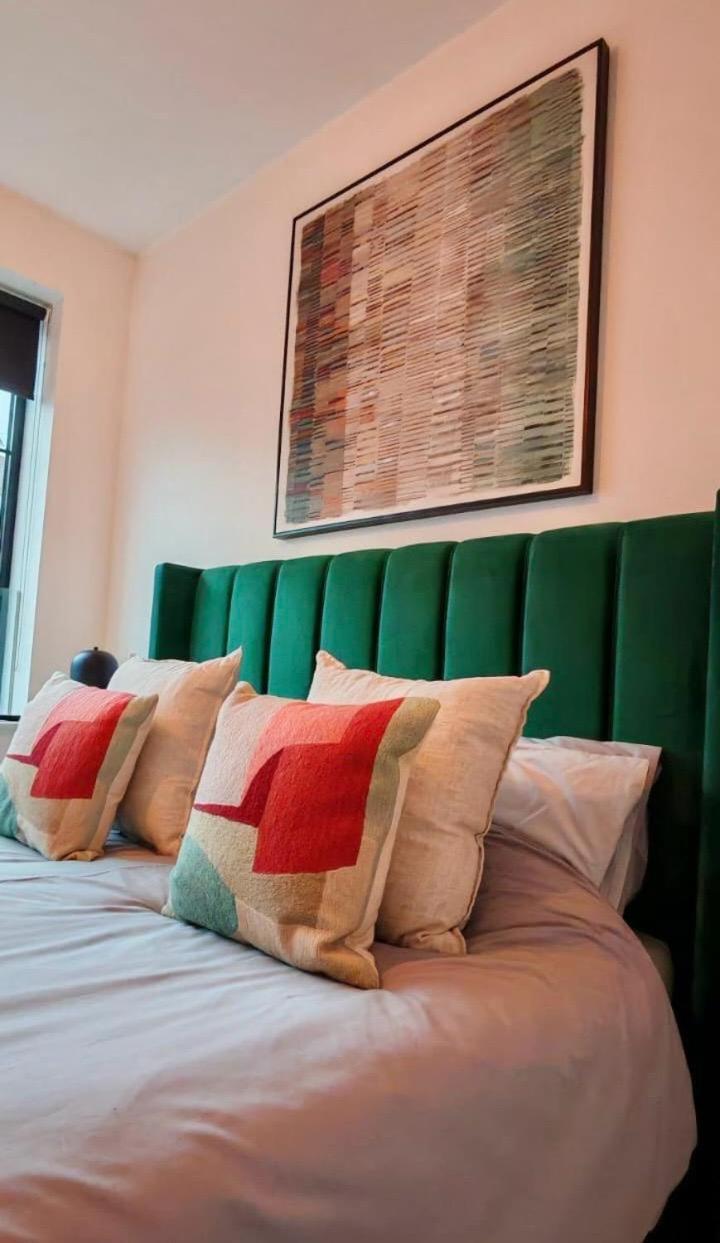 Luxury Apartment: City Centre, Stylish, Modern 체스터 외부 사진